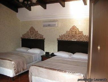 Howard Johnson Antigua Guatemala Exterior foto